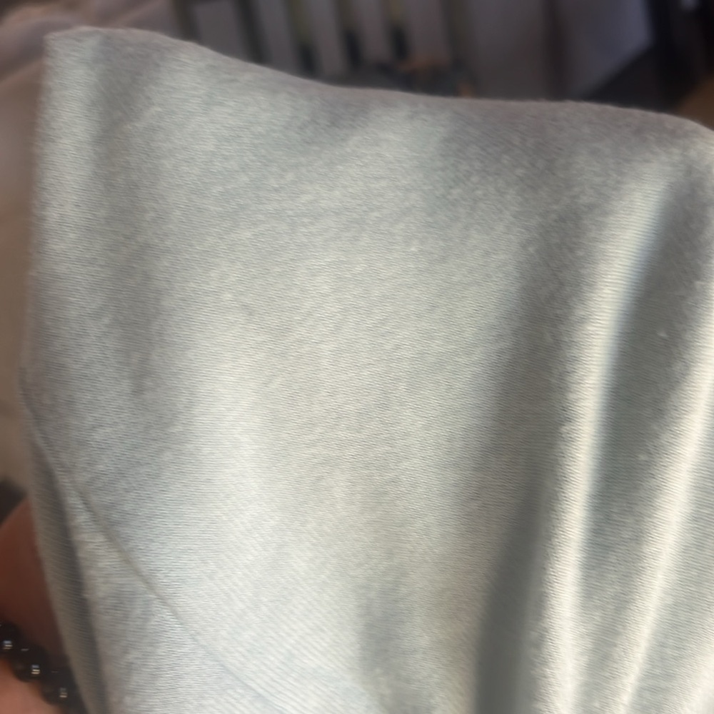 EUC Beyond Yoga Sweater - Picture 6 of 6
